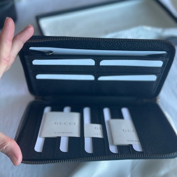 Gucci Black Leather Large Long Wallet Zip Around Gold Oro Bee Star Italy NEW - Picture 11 of 16